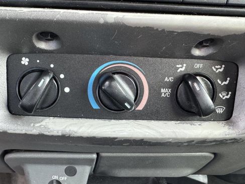 Used 2004 Ford Ranger XLT image 19