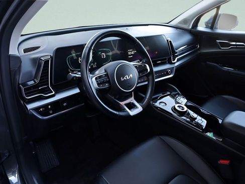 Used 2023 Kia Sportage EX image 23