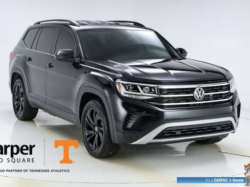 Used 2023 Volkswagen Atlas SE w/ Black Wheel Package FWD image 53