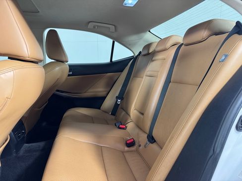 Used 2018 Lexus IS 300 AWD w/ Comfort Package image 20
