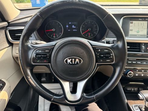 Used 2016 Kia Optima EX w/ Option Group 040 FWD image 20