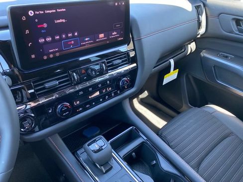 New 2026 Nissan Pathfinder Rock Creek w/ Rock Creek Premium Package AWD/4WD image 20