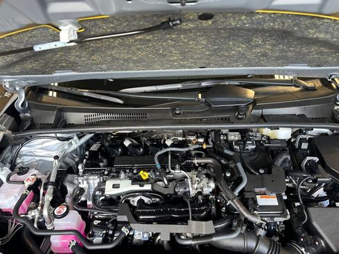 Used 2025 Toyota Prius Limited image 20