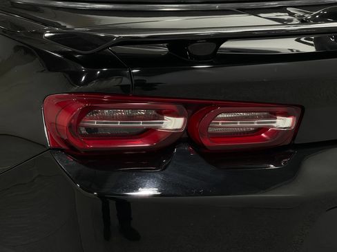 Used 2019 Chevrolet Camaro LT RWD image 31