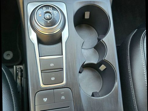 Used 2022 Ford Escape SEL image 39