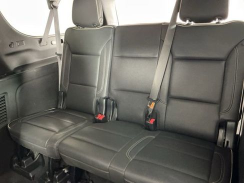 Used 2023 GMC Yukon XL SLT w/ Max Trailering Package AWD/4WD image 26