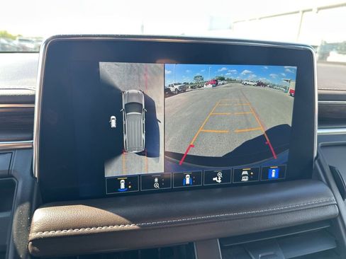 Used 2022 Chevrolet Tahoe LT w/ Luxury Package image 28