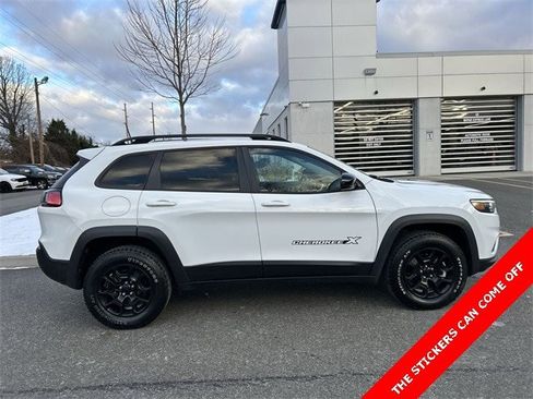 Certified 2022 Jeep Cherokee Latitude image 9