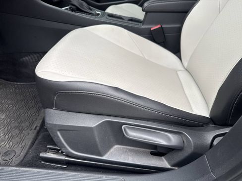 Used 2020 Volkswagen Jetta R-Line FWD image 13