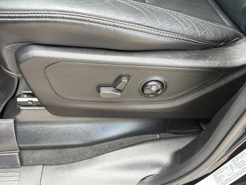 Used 2021 RAM 1500 Rebel w/ Rebel Level 2 Equipment Group AWD/4WD image 21