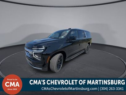New 2026 Chevrolet Suburban LT w/ Comfort Package