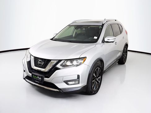 Used 2019 Nissan Rogue SL w/ Premium Package FWD image 3