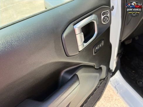 Certified 2022 Jeep Wrangler Unlimited Sport AWD/4WD image 13