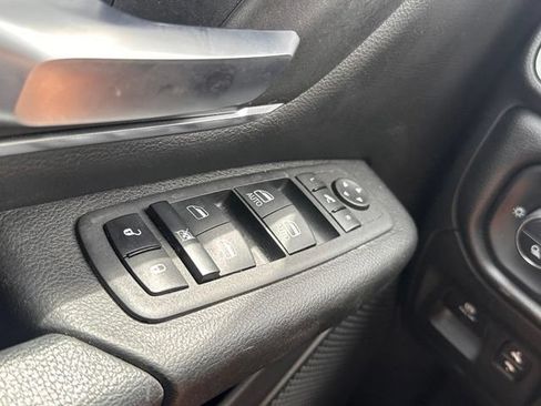Used 2024 RAM 1500 Big Horn AWD/4WD image 19