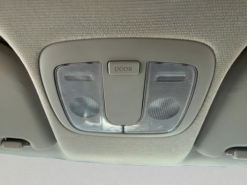 Used 2012 Kia Soul + w/ Audio Pkg FWD image 28
