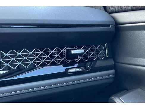 Used 2023 Honda Accord Sport image 29