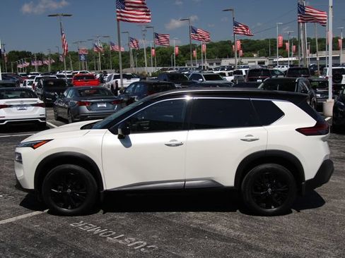 Certified 2023 Nissan Rogue SV w/ SV Premium B Package AWD/4WD image 2