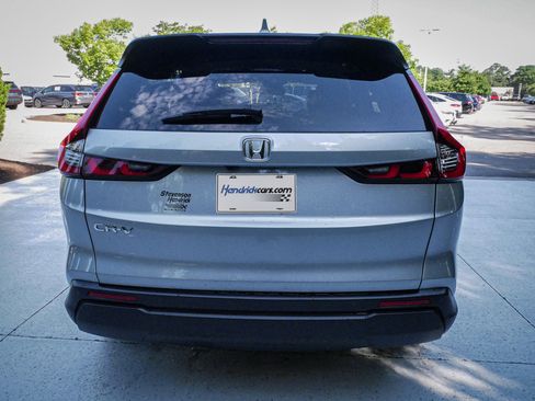 Used 2023 Honda CR-V EX-L image 10