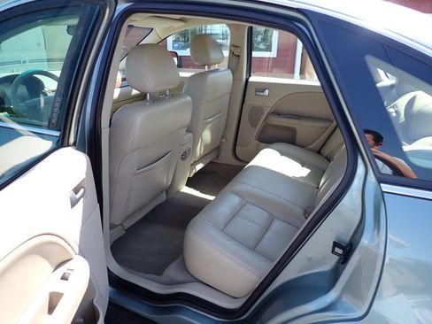 Used 2006 Ford Five Hundred SEL FWD image 8