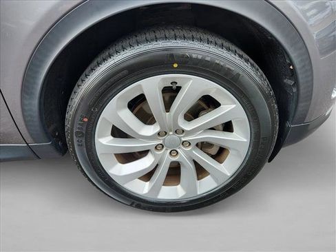 Used 2023 Land Rover Discovery Sport S image 7