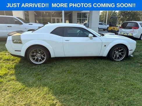 Certified 2023 Dodge Challenger R/T Scat Pack RWD image 8