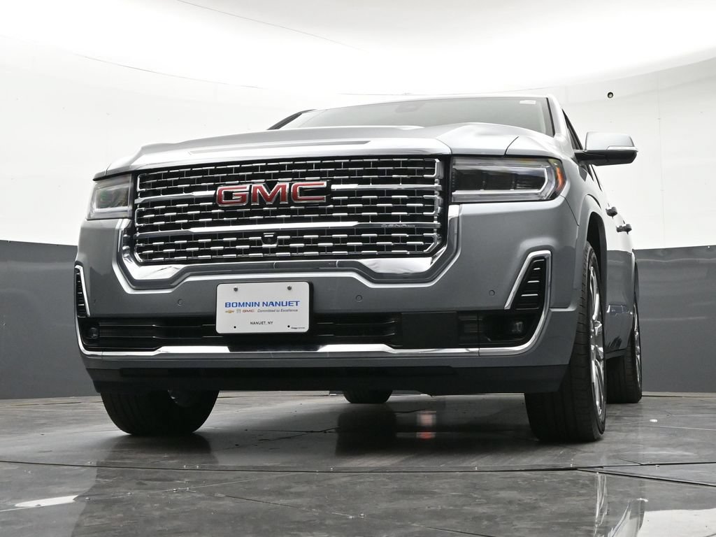 Used 2023 GMC Acadia Denali w/ Denali Technology Package AWD/4WD image 32