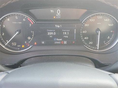 Used 2024 Cadillac XT6 Luxury w/ LPO, Floor Liner Package image 15