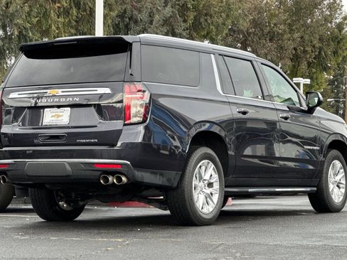 Used 2024 Chevrolet Suburban Premier RWD image 5