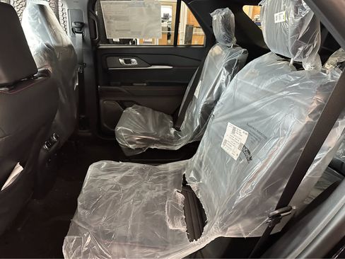 New 2026 Ford Explorer ST-Line AWD/4WD image 26