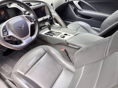 Used 2019 Chevrolet Corvette Grand Sport w/ Grand Sport Heritage Package RWD image 9