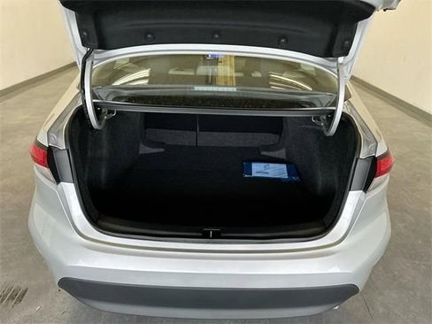 Used 2025 Toyota Corolla LE w/ Convenience Package image 23