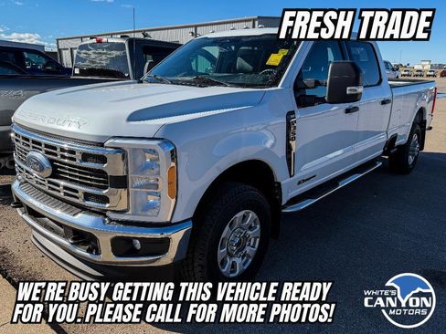 Used 2023 Ford F350 XLT image 4