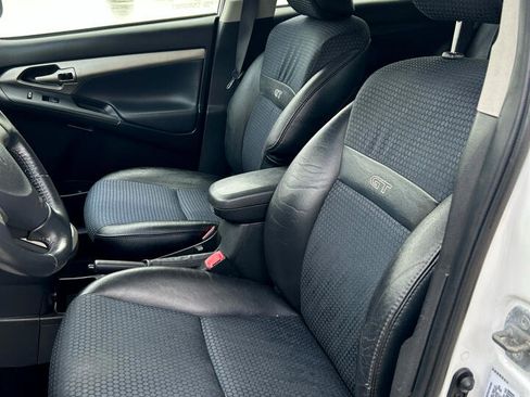 Used 2009 Pontiac Vibe GT image 8