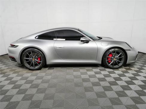 Certified 2022 Porsche 911 Carrera RWD image 26