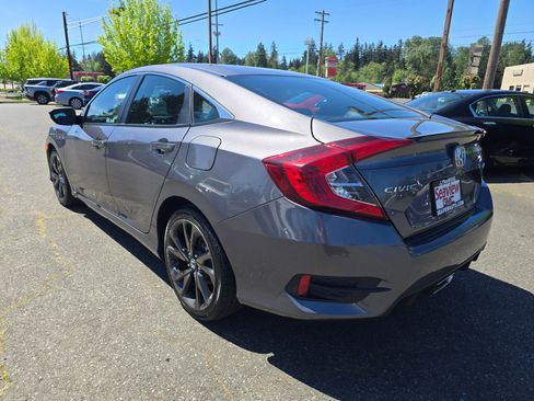 Used 2021 Honda Civic Sport image 5