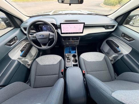 New 2026 Ford Maverick XLT AWD/4WD image 15