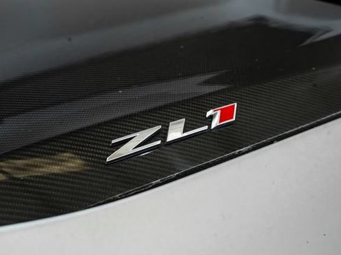 Used 2018 Chevrolet Camaro ZL1 RWD image 16