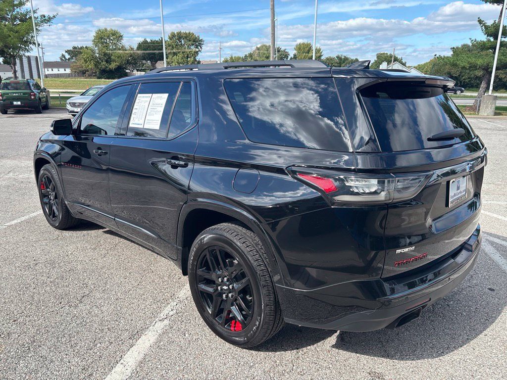 Used 2018 Chevrolet Traverse Premier w/ Redline Edition AWD/4WD image 6
