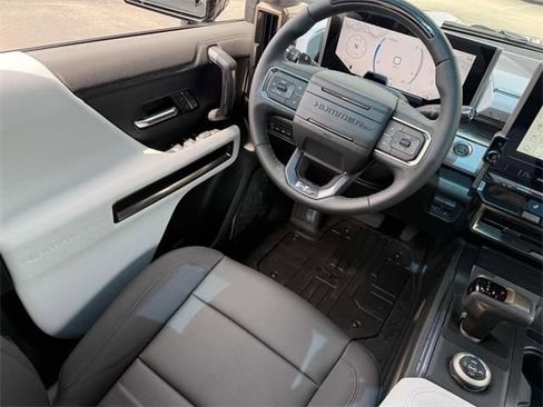 New 2025 GMC Hummer EV 3X image 29