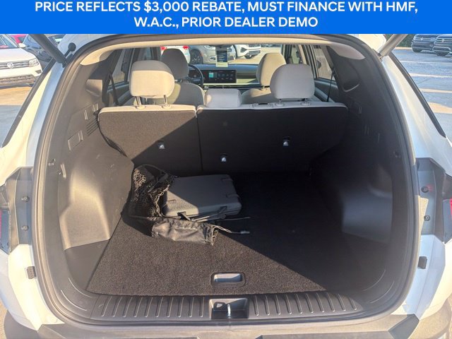 Used 2026 Hyundai Tucson SEL w/ Tow & Go Package FWD image 18