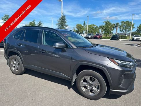 Used 2024 Toyota RAV4 XLE w/ Convenience Package FWD image 4