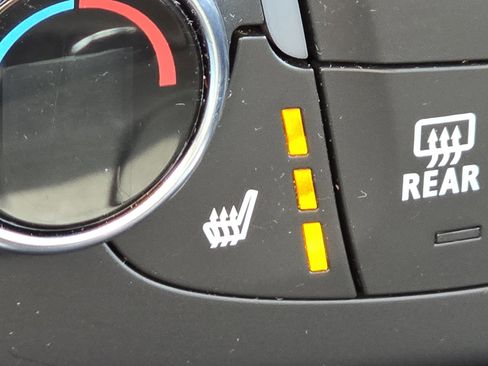 Used 2022 Chevrolet Traverse High Country image 12