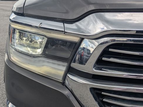 Used 2021 RAM 1500 Laramie AWD/4WD image 10