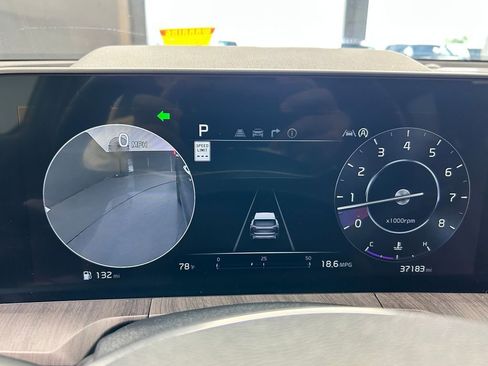 Used 2024 Kia Telluride SX image 36