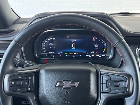 Used 2024 Chevrolet Suburban RST w/ Luxury Package AWD/4WD image 35