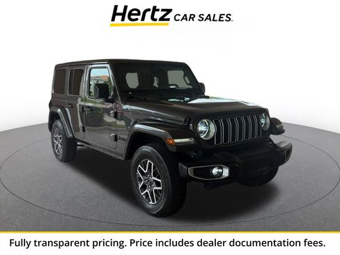 Used 2025 Jeep Wrangler Unlimited Sahara AWD/4WD image 1