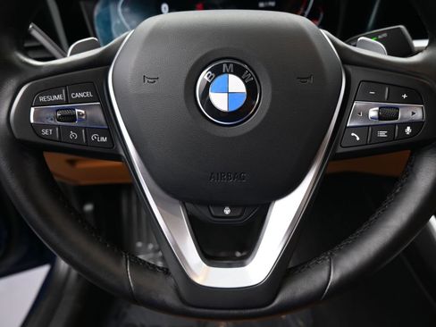 Used 2021 BMW 330i Sedan w/ Premium Package image 34