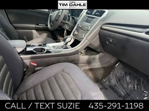 Used 2013 Ford Fusion SE FWD image 13
