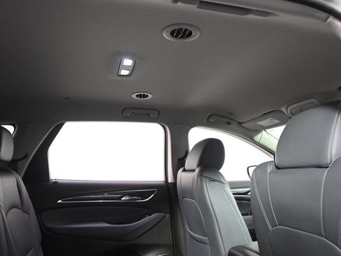 Used 2021 Buick Enclave Essence w/ Sound and Sites Package AWD/4WD image 17