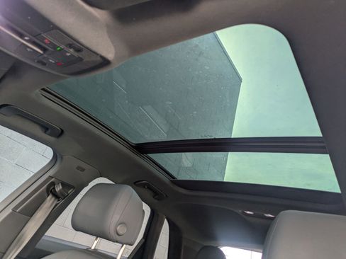 Used 2023 Audi Q3 2.0T Premium Plus w/ Premium Plus Package image 21